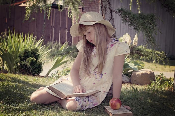 child-girl-read-learn-159556